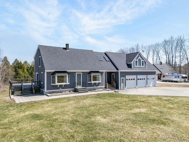 Nearby Listing Image