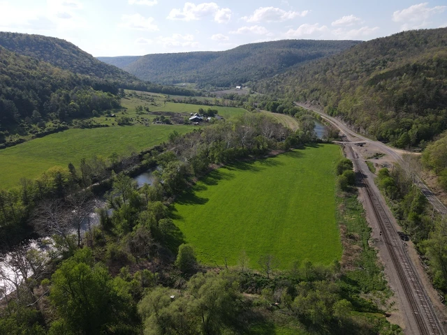 Nearby Listing Image