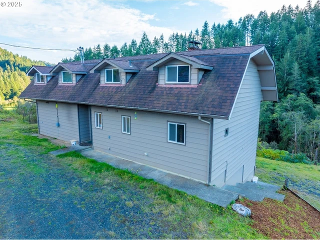 Nearby Listing Image
