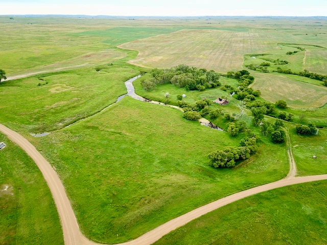 Nearby Listing Image