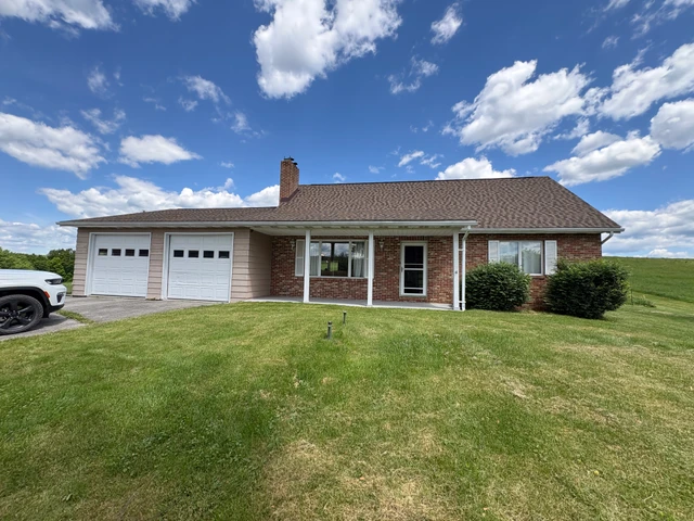 Nearby Listing Image