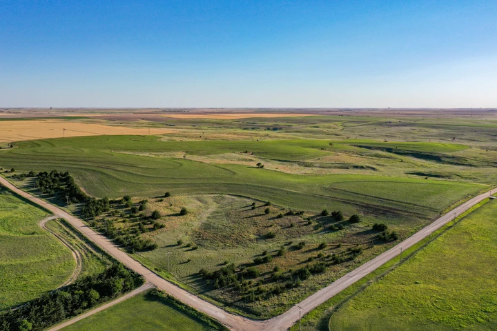 Nearby Listing Image