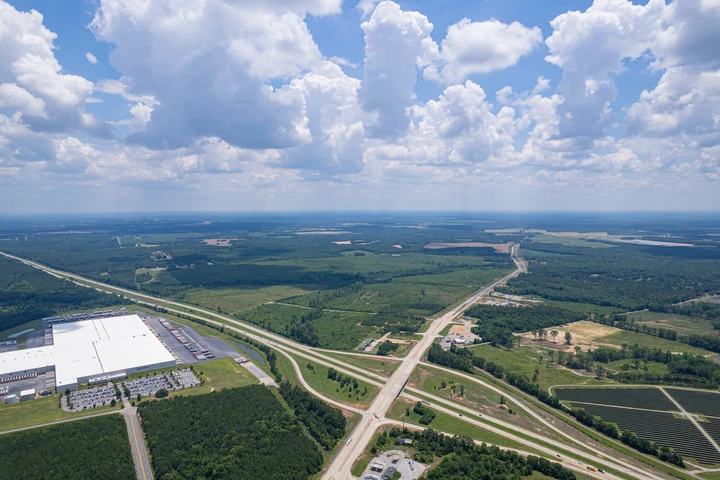Nearby Listing Image