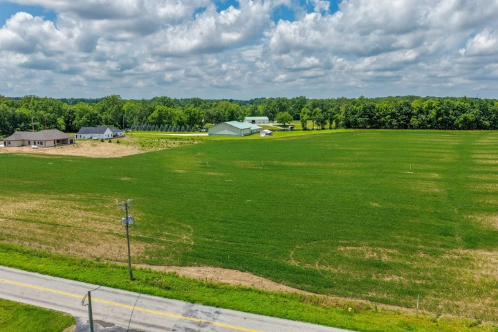 Nearby Listing Image