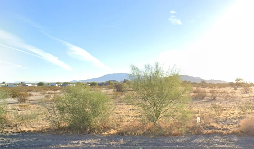 Nearby Listing Image