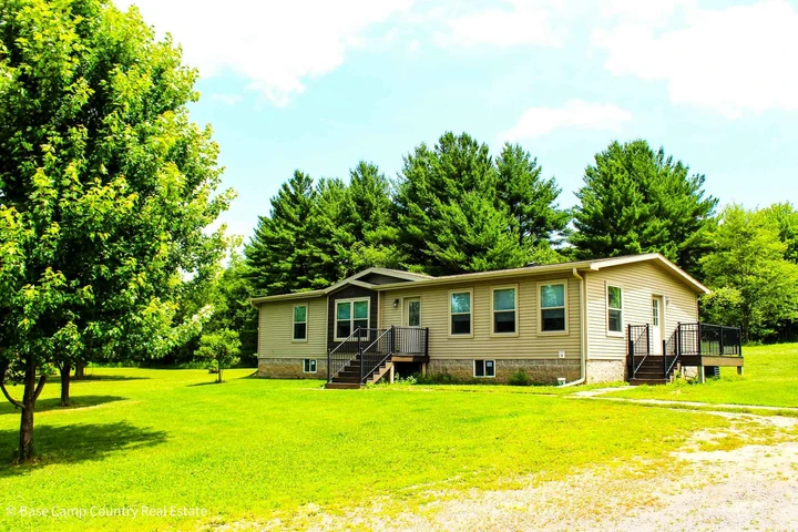 Nearby Listing Image