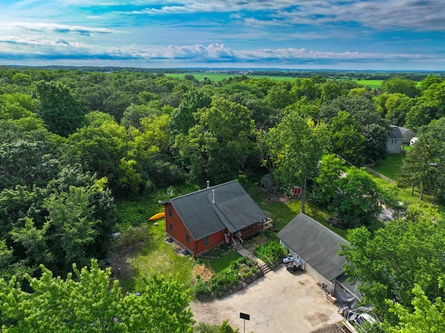 Nearby Listing Image