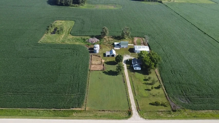 Nearby Listing Image