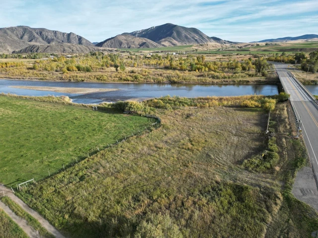 Nearby Listing Image