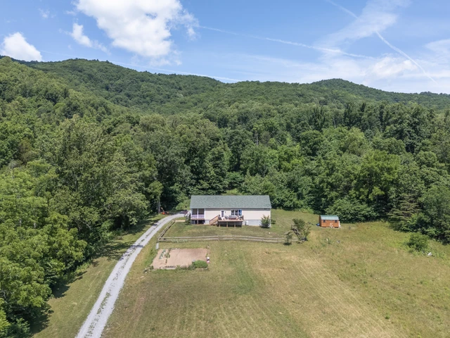 Nearby Listing Image