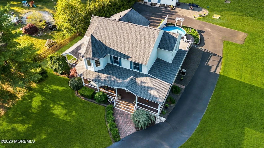 Nearby Listing Image