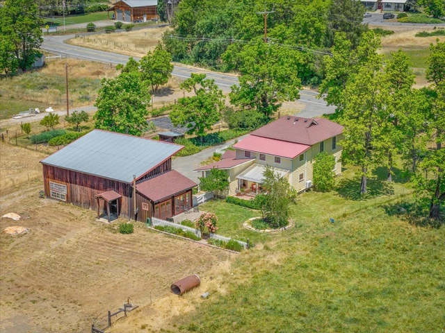 Nearby Listing Image