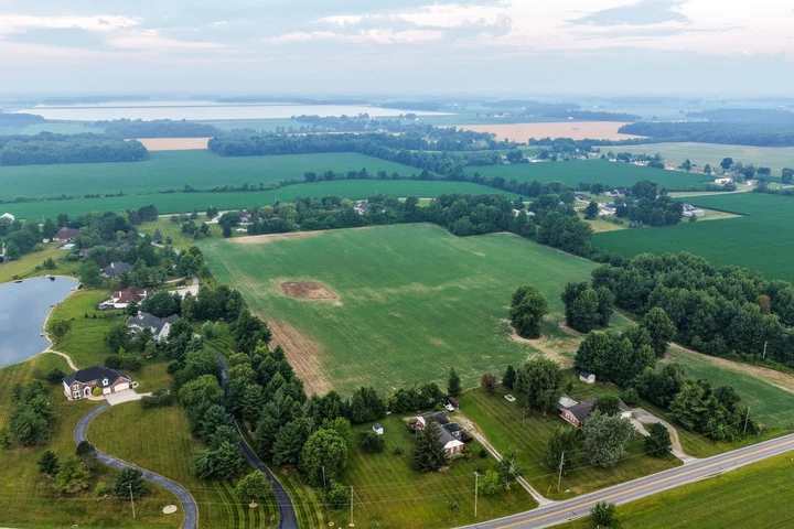 Nearby Listing Image