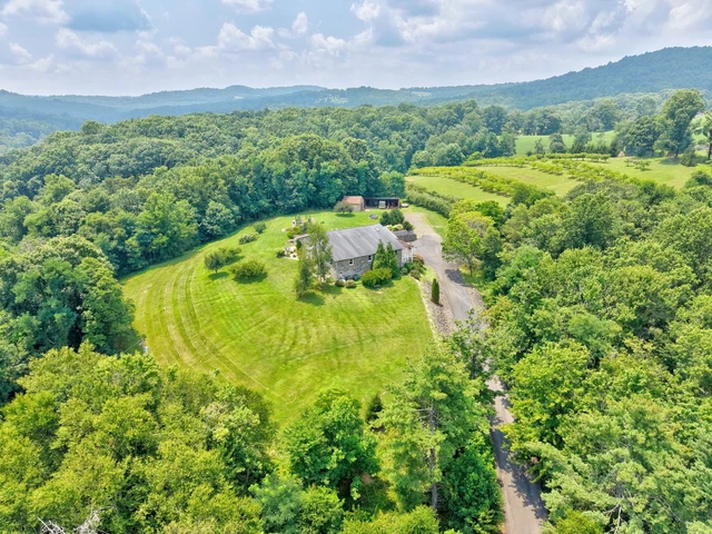 Nearby Listing Image