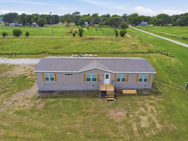 Nearby Listing Image