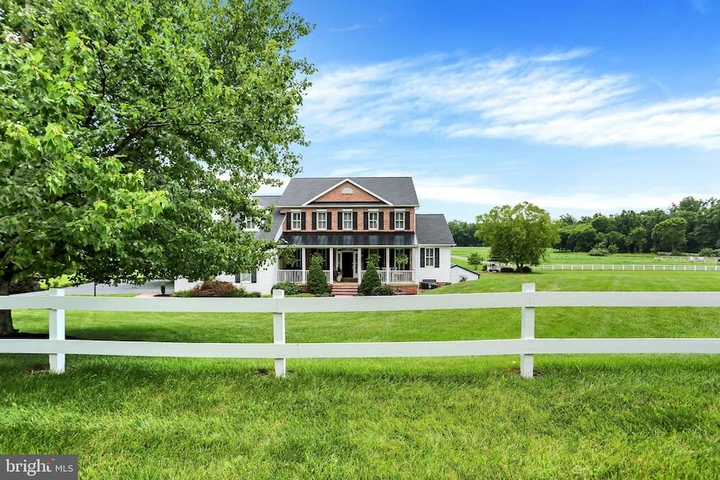 Nearby Listing Image