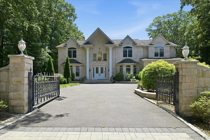 Nearby Listing Image