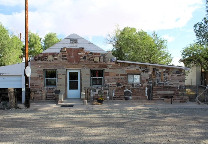 Nearby Listing Image
