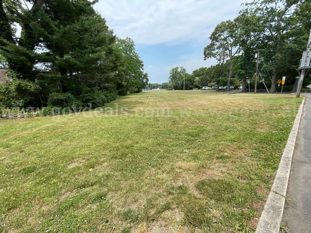 Nearby Listing Image
