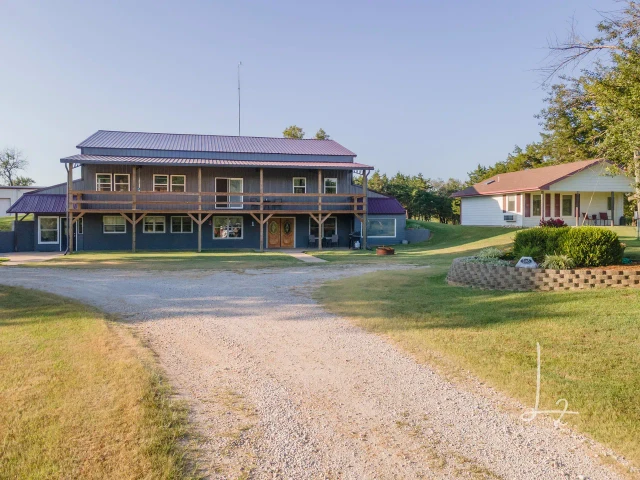 Nearby Listing Image