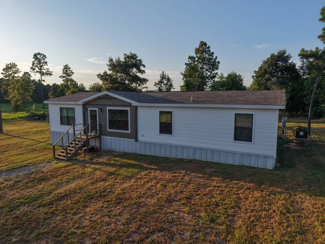Nearby Listing Image
