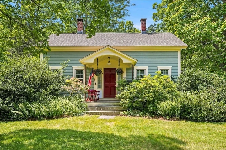 Nearby Listing Image