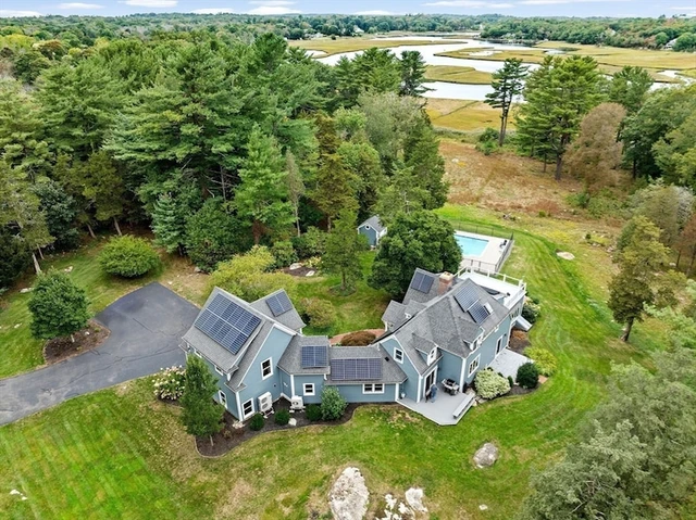 Nearby Listing Image