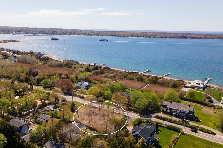 Nearby Listing Image