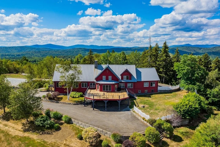 Nearby Listing Image