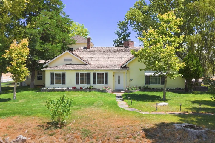 Nearby Listing Image
