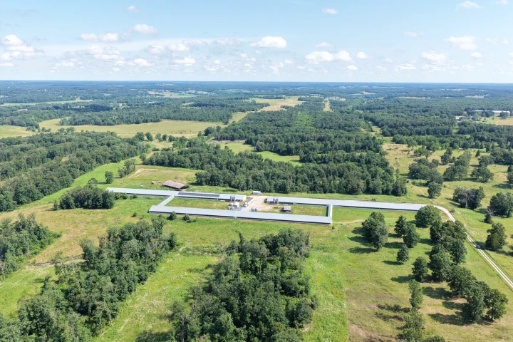Nearby Listing Image