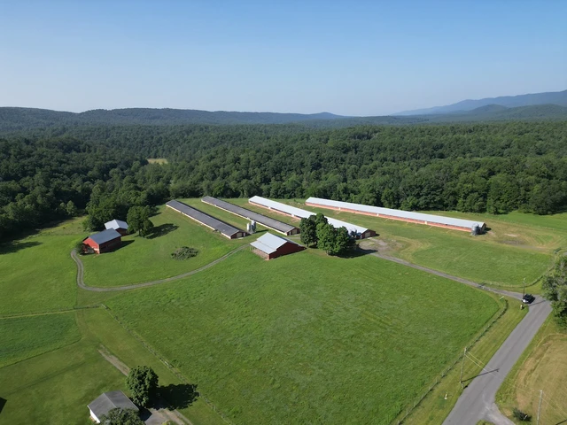 Nearby Listing Image