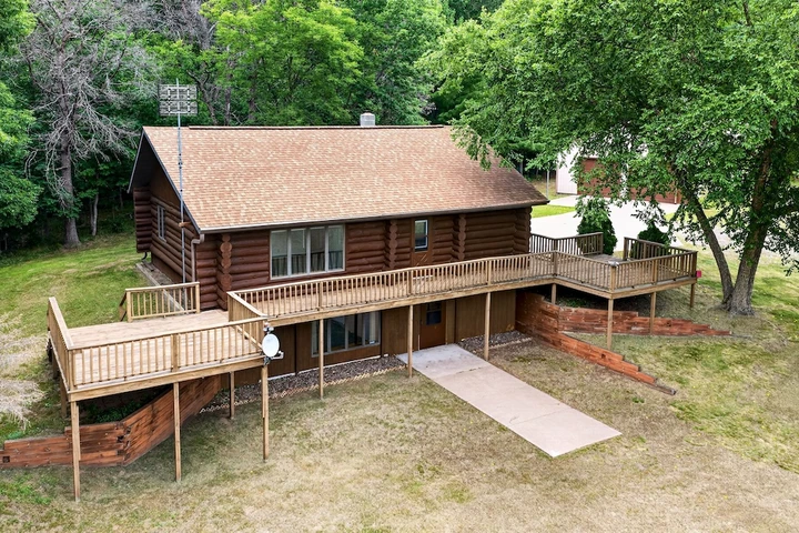 Nearby Listing Image