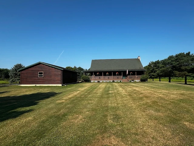 Nearby Listing Image