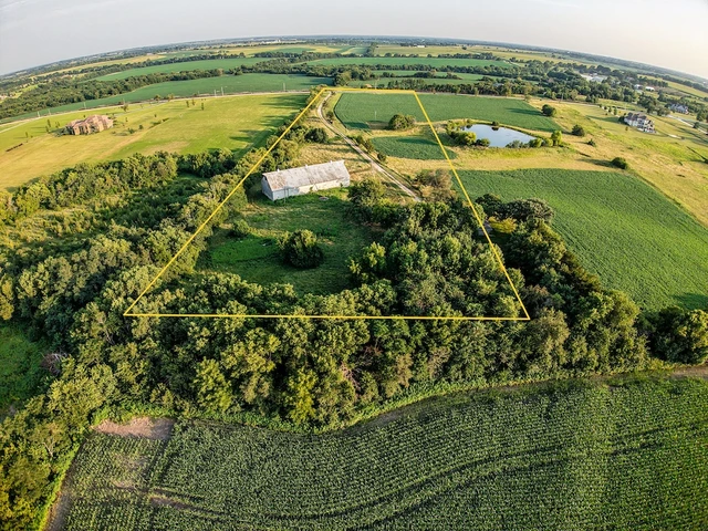Nearby Listing Image