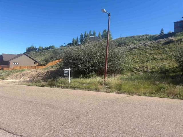 Nearby Listing Image