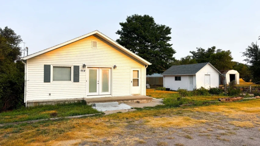 Nearby Listing Image