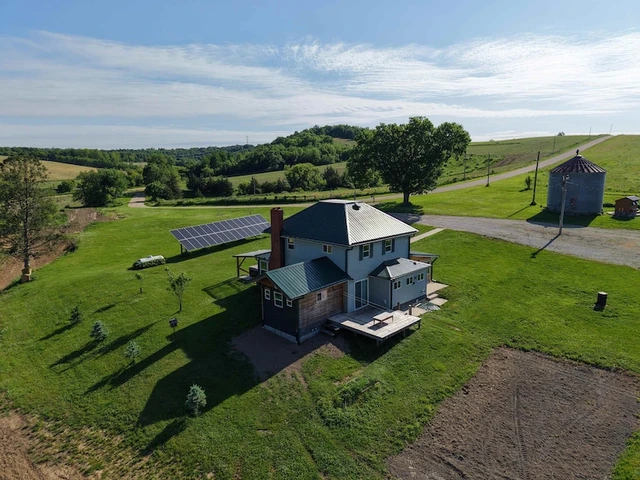 Nearby Listing Image