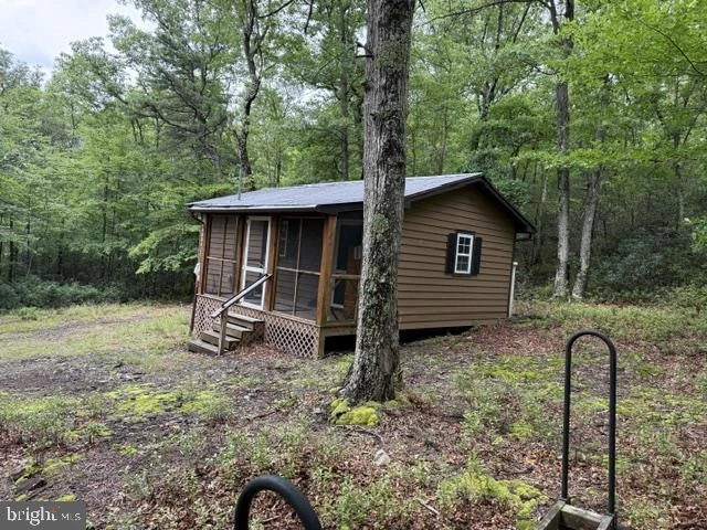 Nearby Listing Image