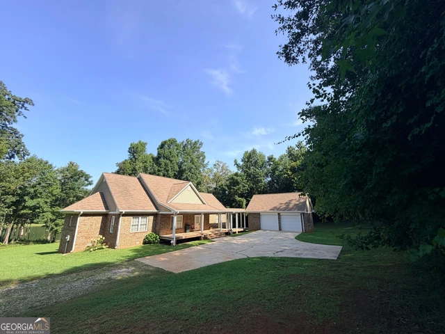 Nearby Listing Image