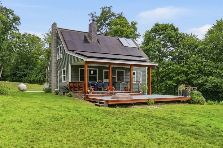 Nearby Listing Image