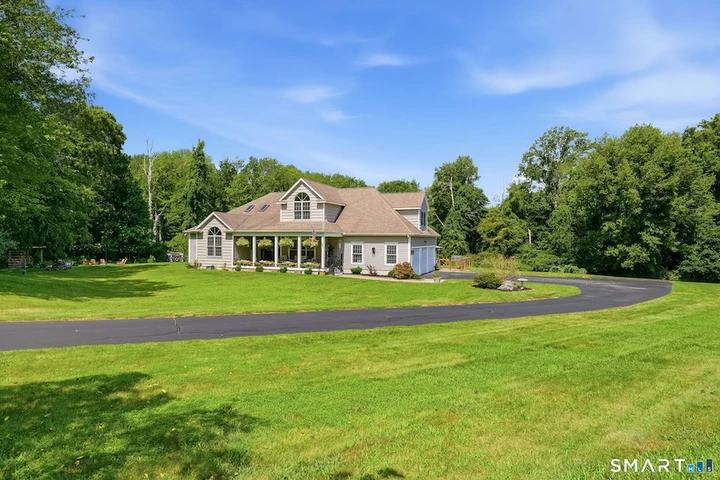 Nearby Listing Image