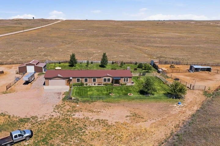 Nearby Listing Image