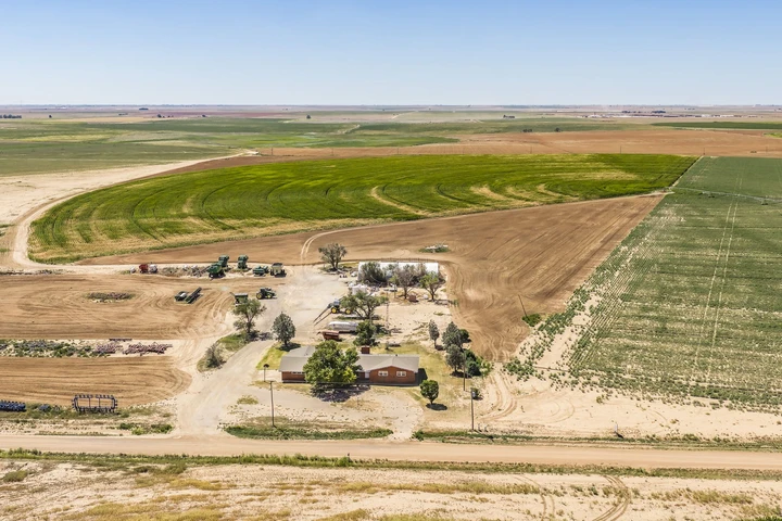 Nearby Listing Image