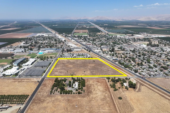 Nearby Listing Image