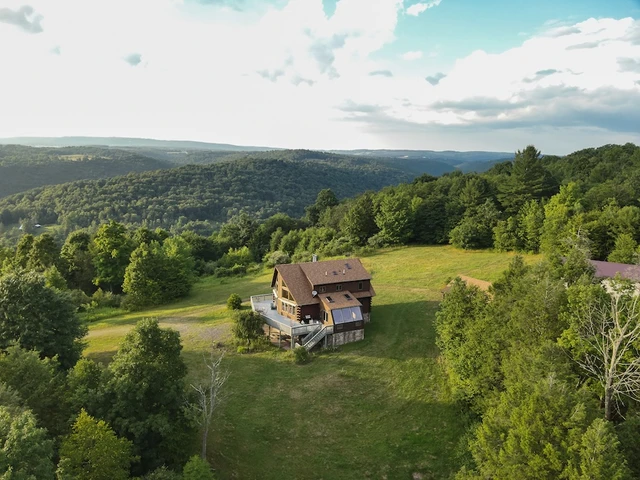 Nearby Listing Image