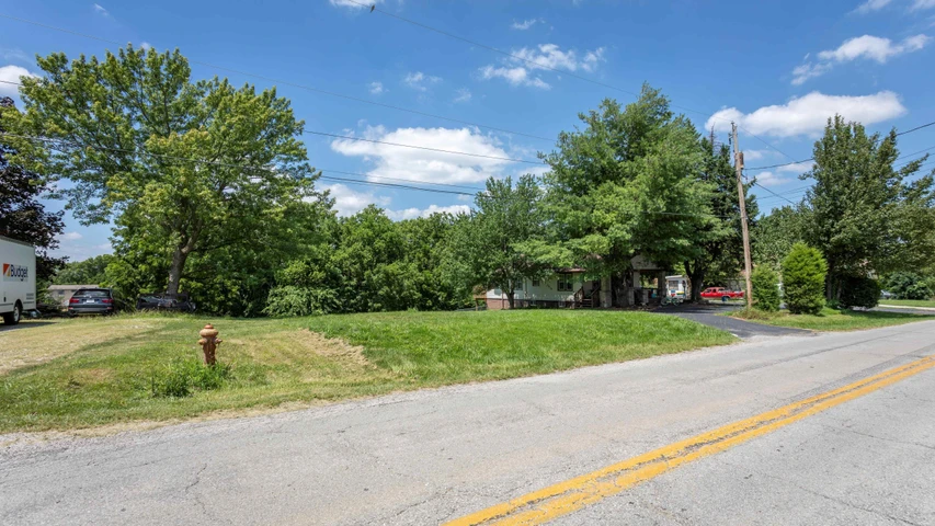Nearby Listing Image