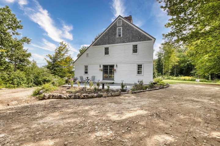 Nearby Listing Image
