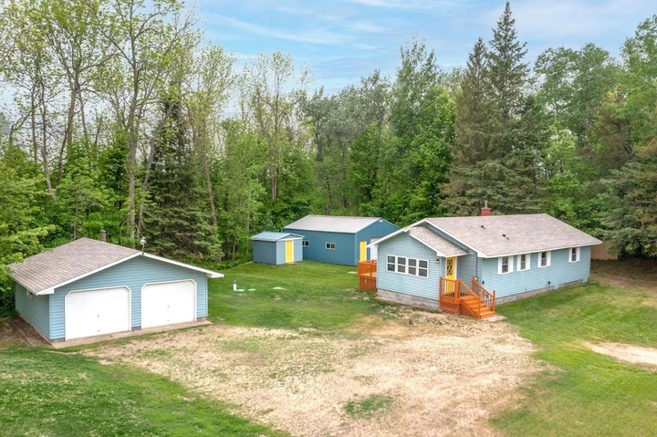 Nearby Listing Image