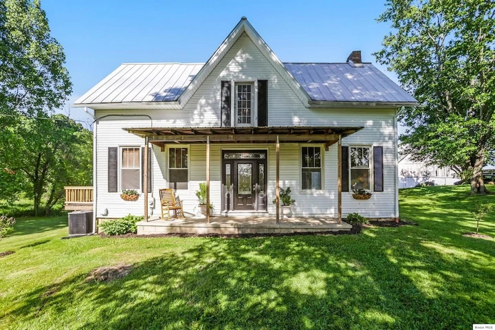 Nearby Listing Image
